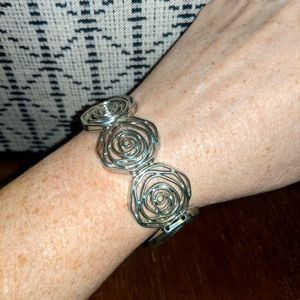 Ladies Rose Bangle